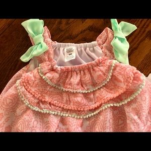 Sun outfit. 6 months.  New with tags.